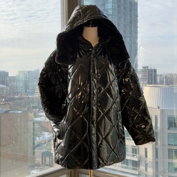 🆕 ALO YOGA 🧿 NWOT Snomoto Puffer Jacket, Black Patent Finish - Sz L / US 12-14 - Picture 7 of 16